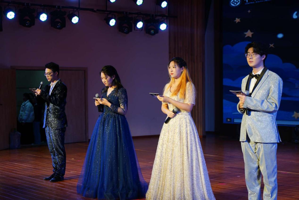 79648402b4a4b5c4e99d21c561168330